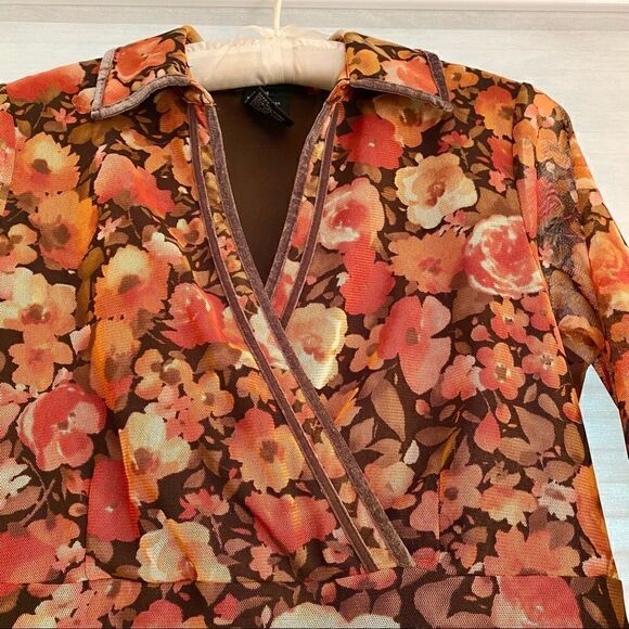 Vintage Nine West Sheer & Lined Floral Top Velvet - Picture 3 of 7